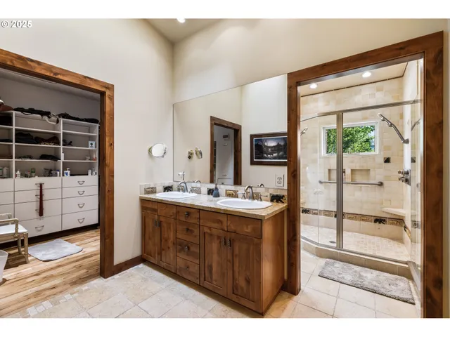 $1,950,000 | 60 Jennings Road, Trout Lake, WA 98650