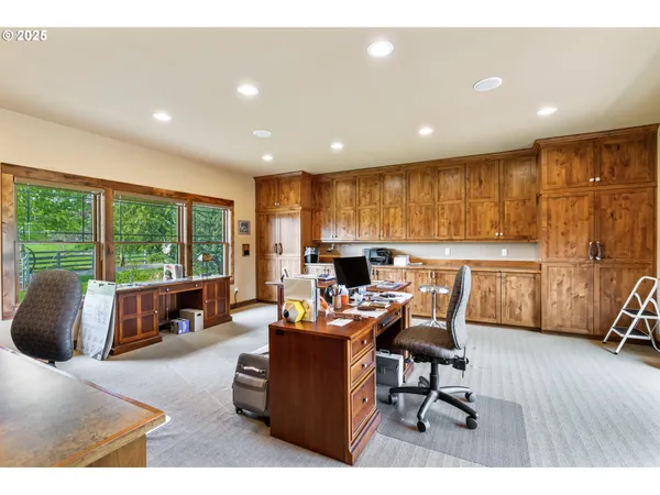 $1,950,000 | 60 Jennings Road, Trout Lake, WA 98650