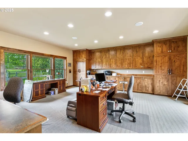 $1,950,000 | 60 Jennings Road, Trout Lake, WA 98650