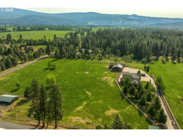 $1,950,000 | 60 Jennings Road, Trout Lake, WA 98650