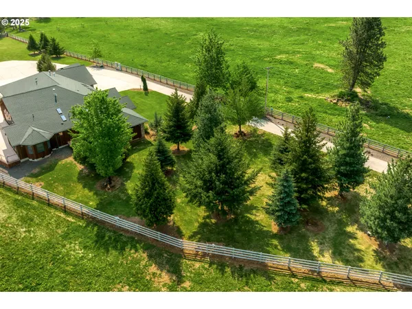 $1,950,000 | 60 Jennings Road, Trout Lake, WA 98650