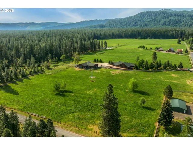 $1,950,000 | 60 Jennings Road, Trout Lake, WA 98650