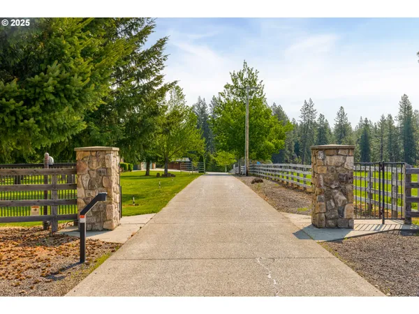 $1,950,000 | 60 Jennings Road, Trout Lake, WA 98650