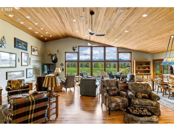 $1,950,000 | 60 Jennings Road, Trout Lake, WA 98650