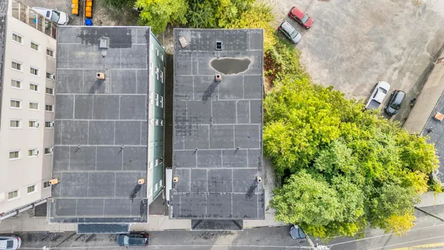 $899,900 | 28 Hill Street, Waterbury, CT 06704