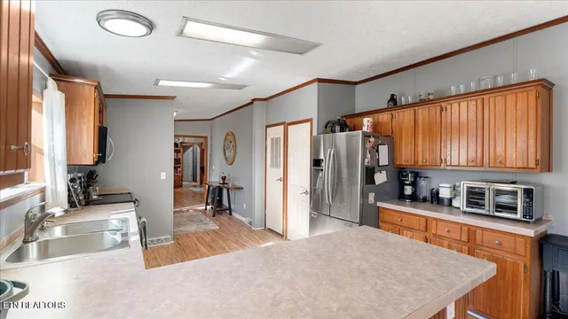 $349,900 | 916 Scenic River Road, Madisonville, TN 37354