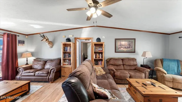 $349,900 | 916 Scenic River Road, Madisonville, TN 37354