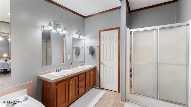 $349,900 | 916 Scenic River Road, Madisonville, TN 37354