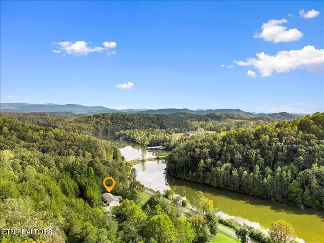 $349,900 | 916 Scenic River Road, Madisonville, TN 37354