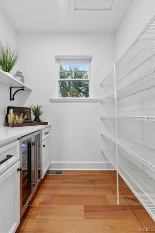 $865,000 | 814 Holland Avenue, Webster Groves, MO 63119