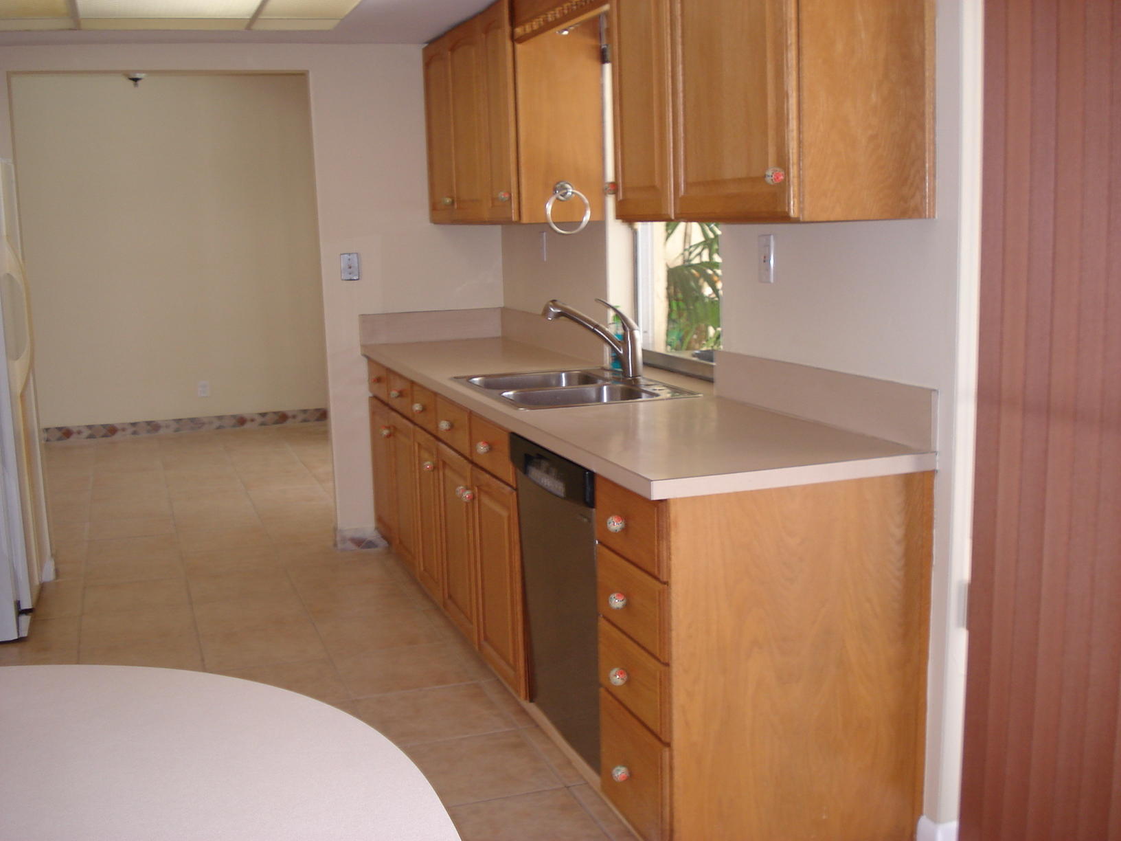 5377 Garfield Road Delray Beach, FL 33484 - Photo 8 of 16 004