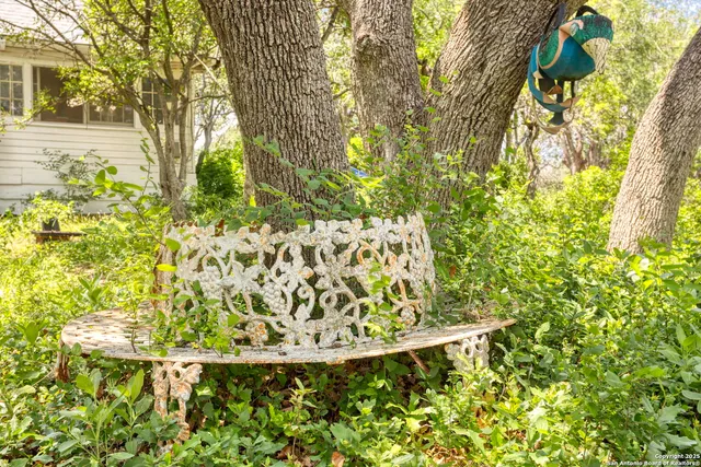 $1,725,000 | 2422 Hillcrest Drive, San Antonio, TX 78228