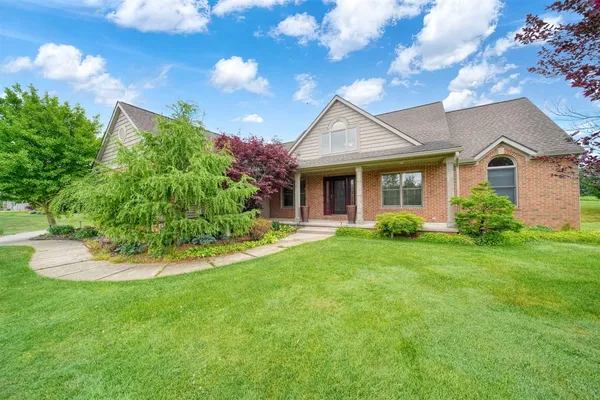 $589,900 | 5040 Grande View Lane, Jackson, MI 49201