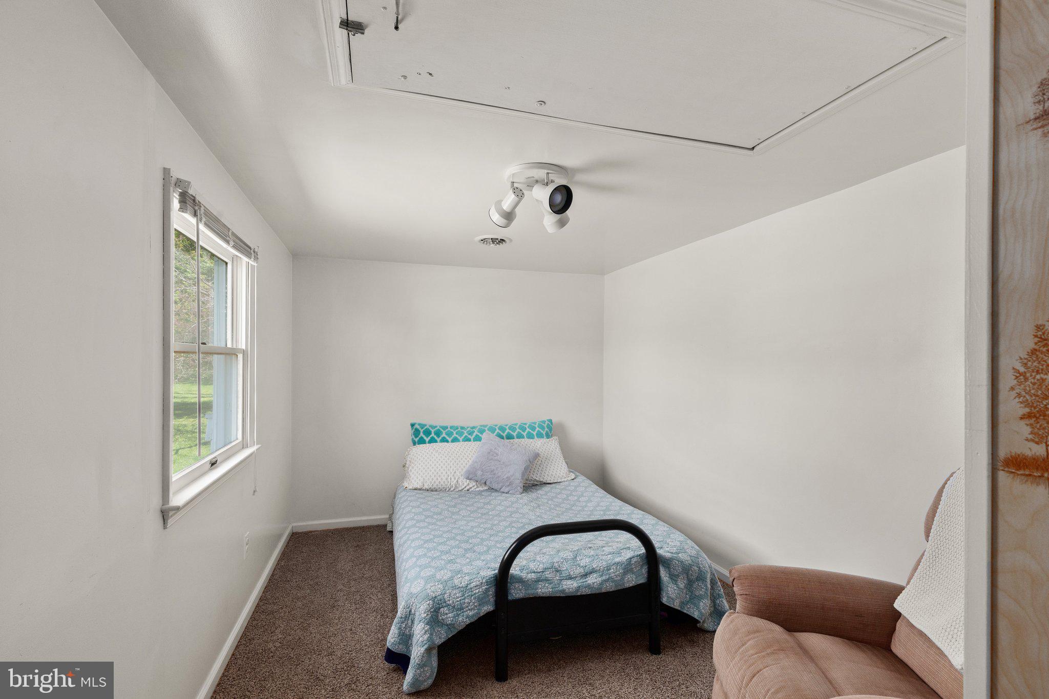 1147 Old Manchester Road Westminster, MD 21157 - Photo 11 of 34 Gallery Image 11