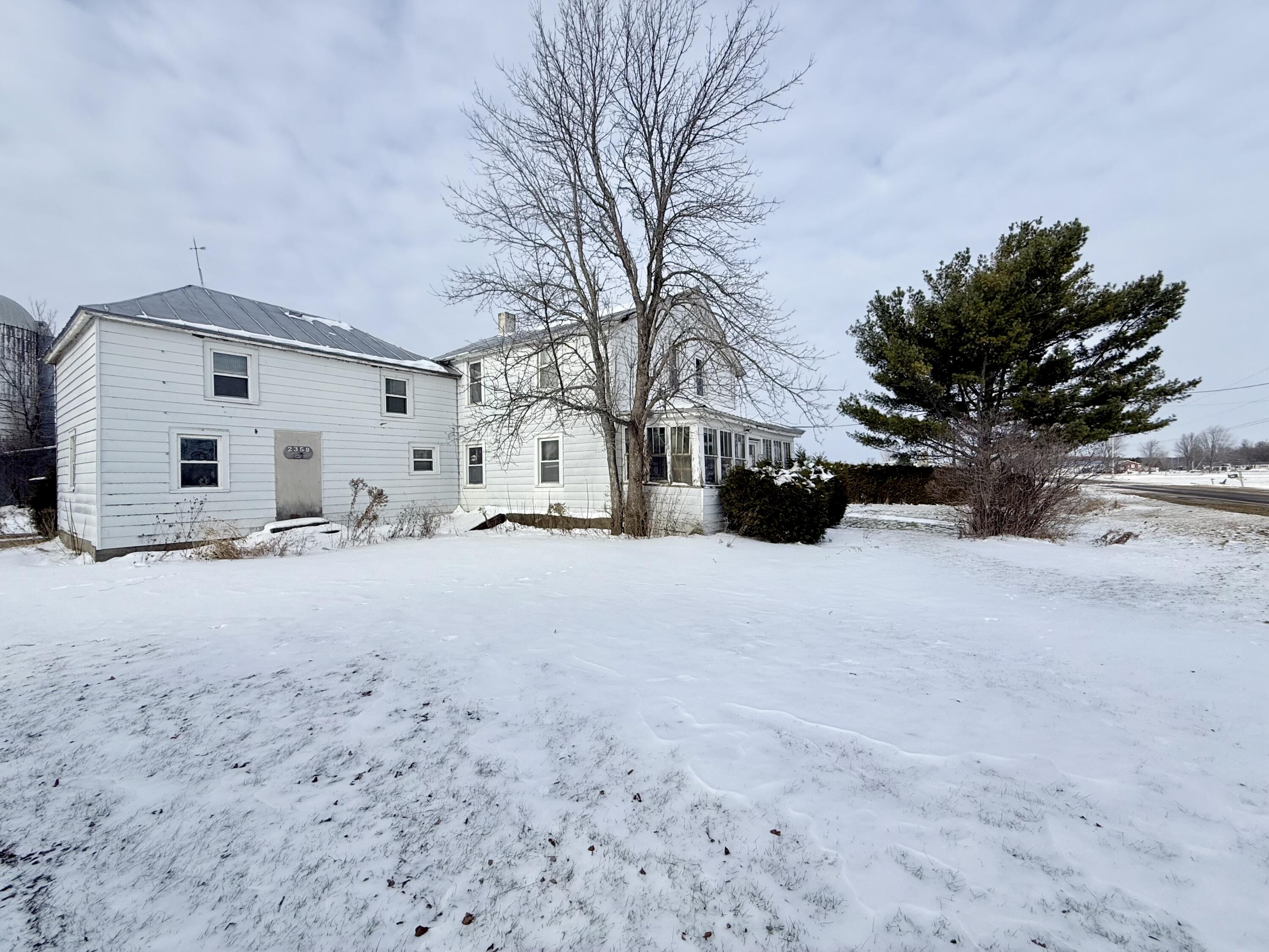 2359 Lake Shore Road Chazy, NY 12921 - Photo 2 of 7 Gallery Image 2