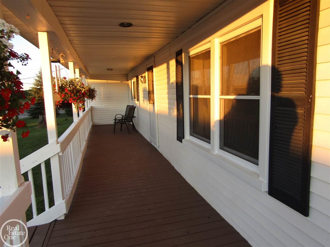 78141 Romeo Plank Road Armada, MI 48005 - Photo 27 of 55 31295223-26.JPG