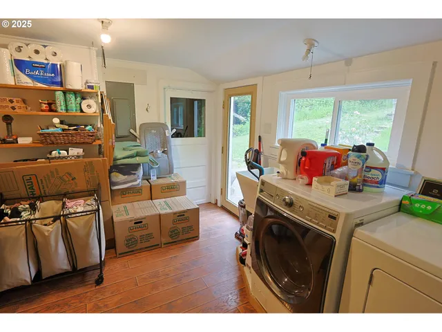 $749,000 | 88447 Lampa Lane, Coquille, OR 97423