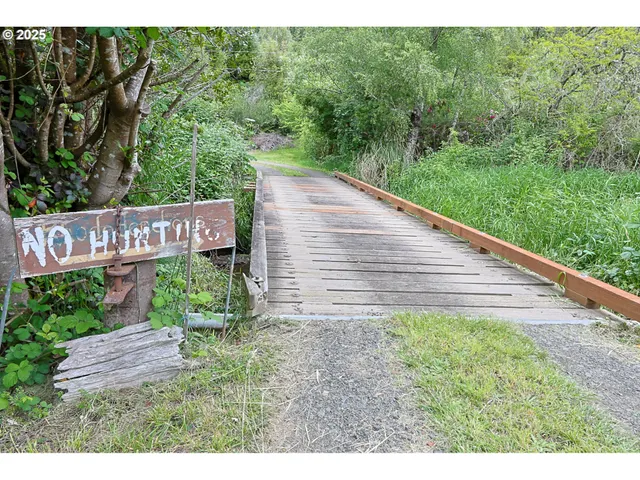 $749,000 | 88447 Lampa Lane, Coquille, OR 97423