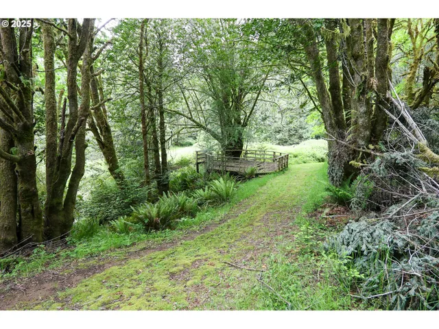 $749,000 | 88447 Lampa Lane, Coquille, OR 97423