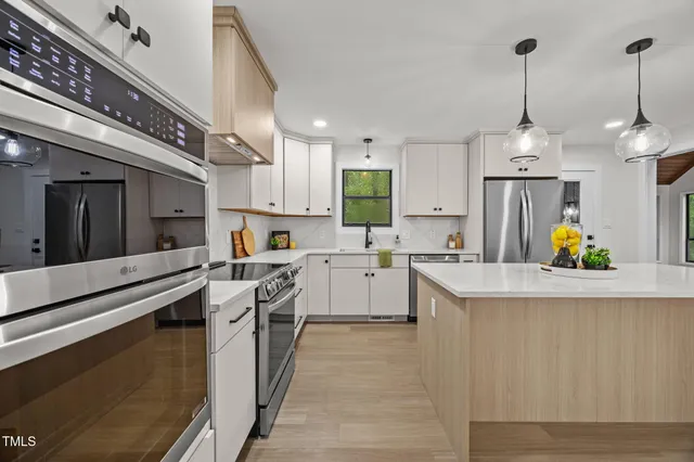 $1,199,000 | 7820 Harbor Drive, Raleigh, NC 27615