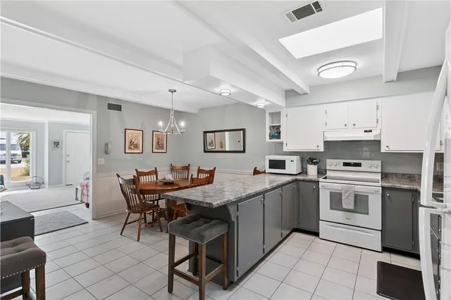 $665,000 | 3 Barnes Avenue, Unit A, Jekyll Island, GA 31527