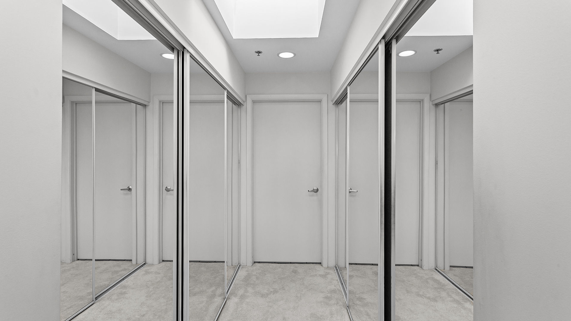 431 Kelburn Road, Unit 313 Deerfield, IL 60015 - Photo 12 of 19