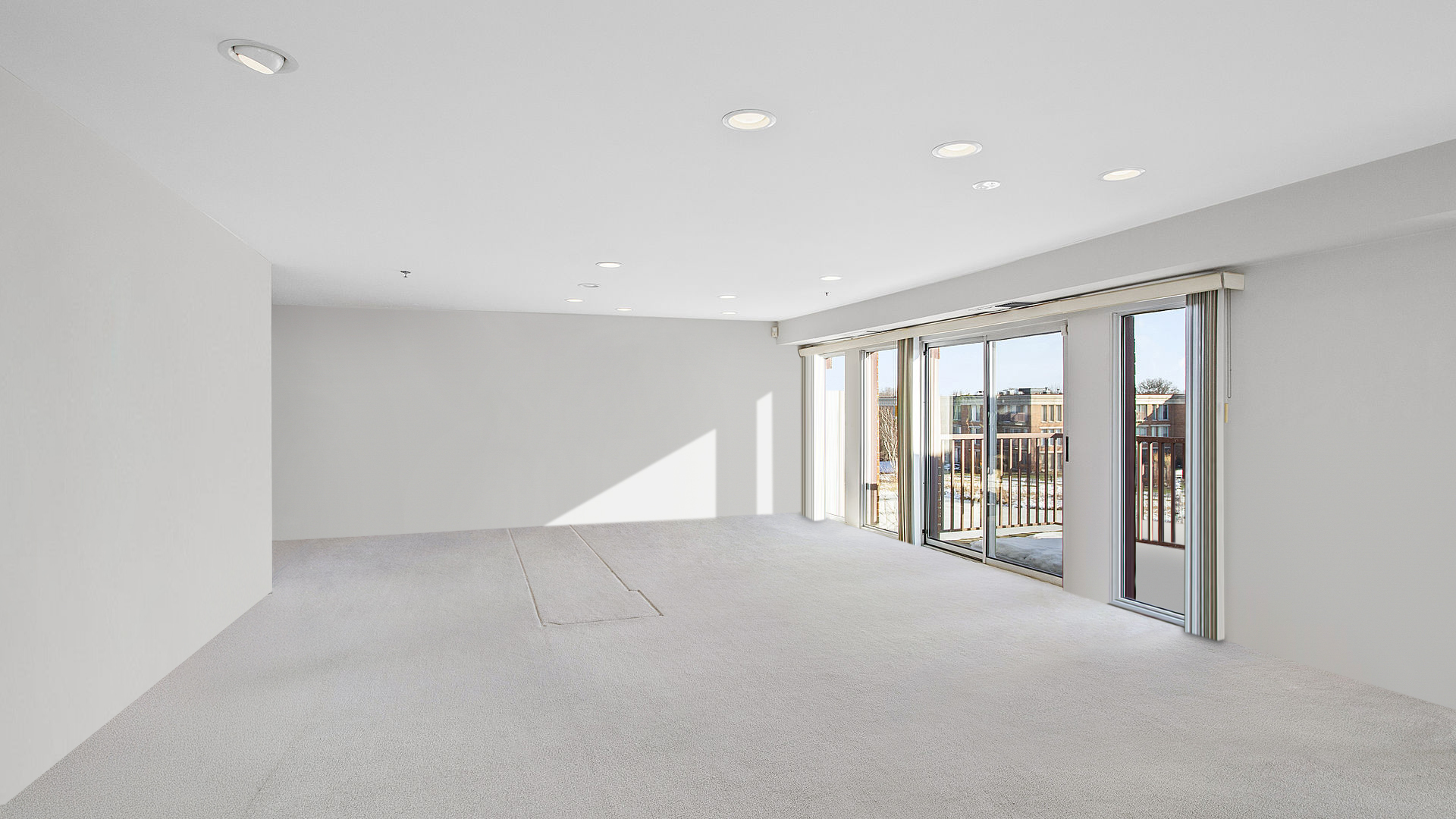 431 Kelburn Road, Unit 313 Deerfield, IL 60015 - Photo 3 of 19