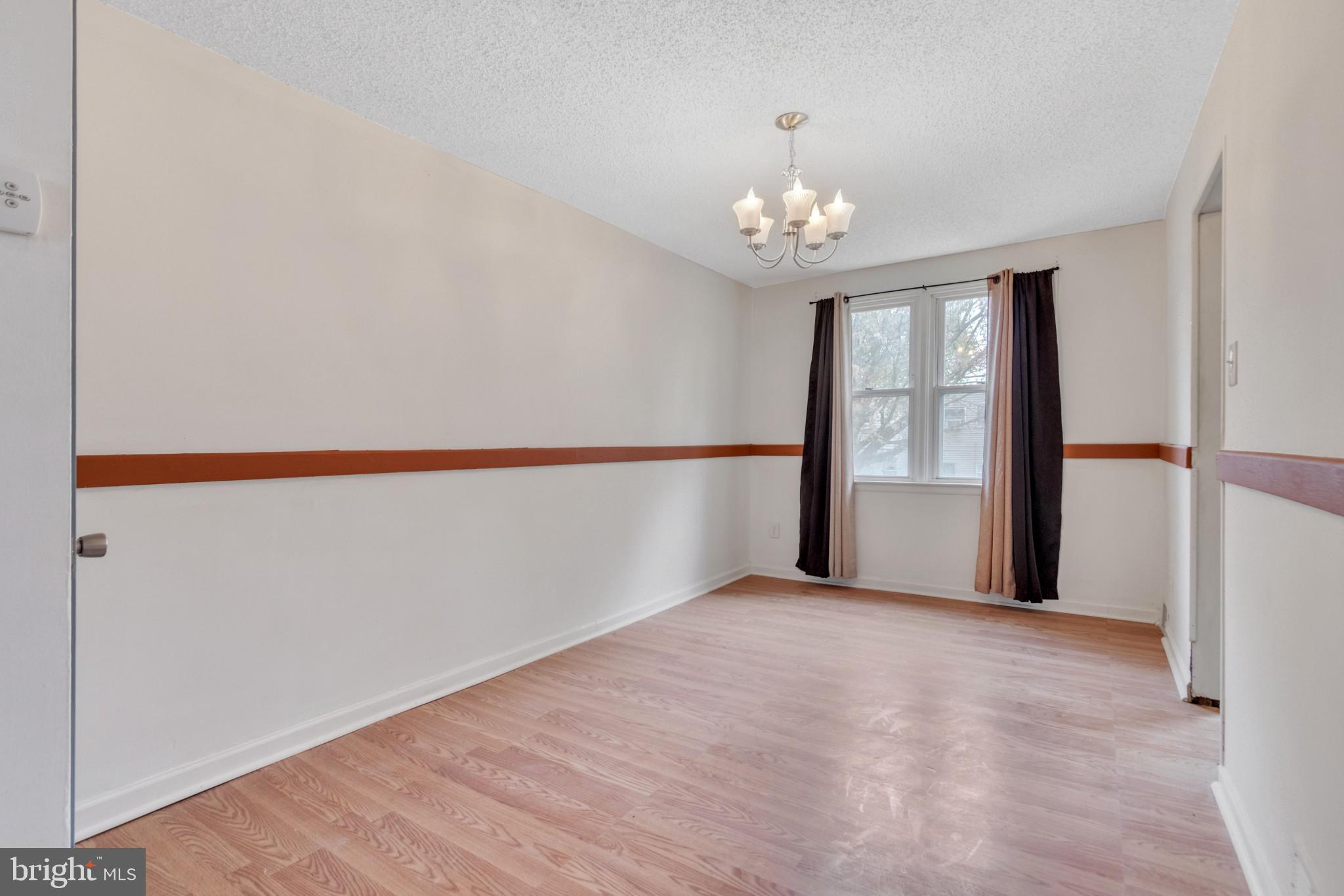1331 Elson Road Brookhaven, PA 19015 - Photo 8 of 31