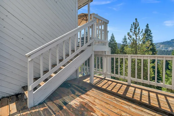 $679,000 | 63215 Huntington Vista Road, Unit 80, Mono Hot Springs, CA 93642