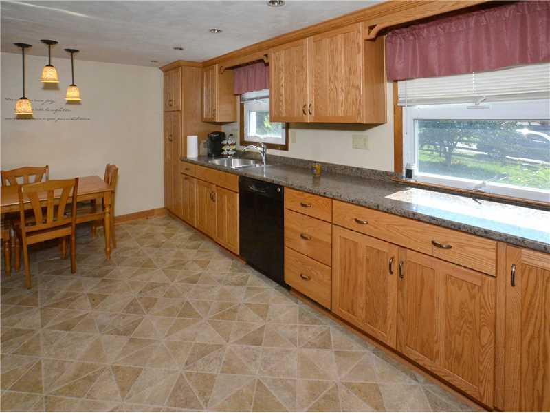1060 North Whitmore Road North Huntingdon, PA 15642 - Photo 5 of 17 Kitchen.