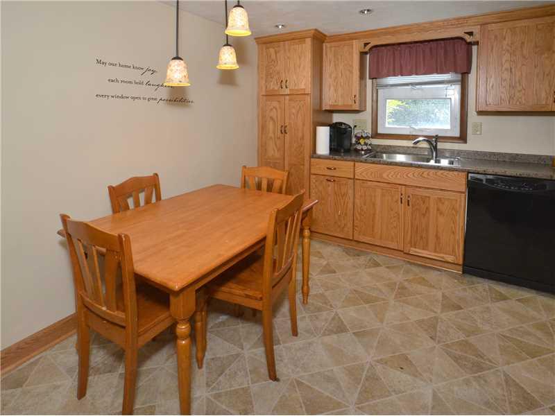 1060 North Whitmore Road North Huntingdon, PA 15642 - Photo 7 of 17 Dining Room.