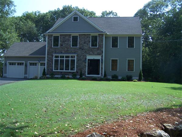 56 Van Norden Road Reading, MA 01867 - Photo 1 of 19 Gallery Image 1
