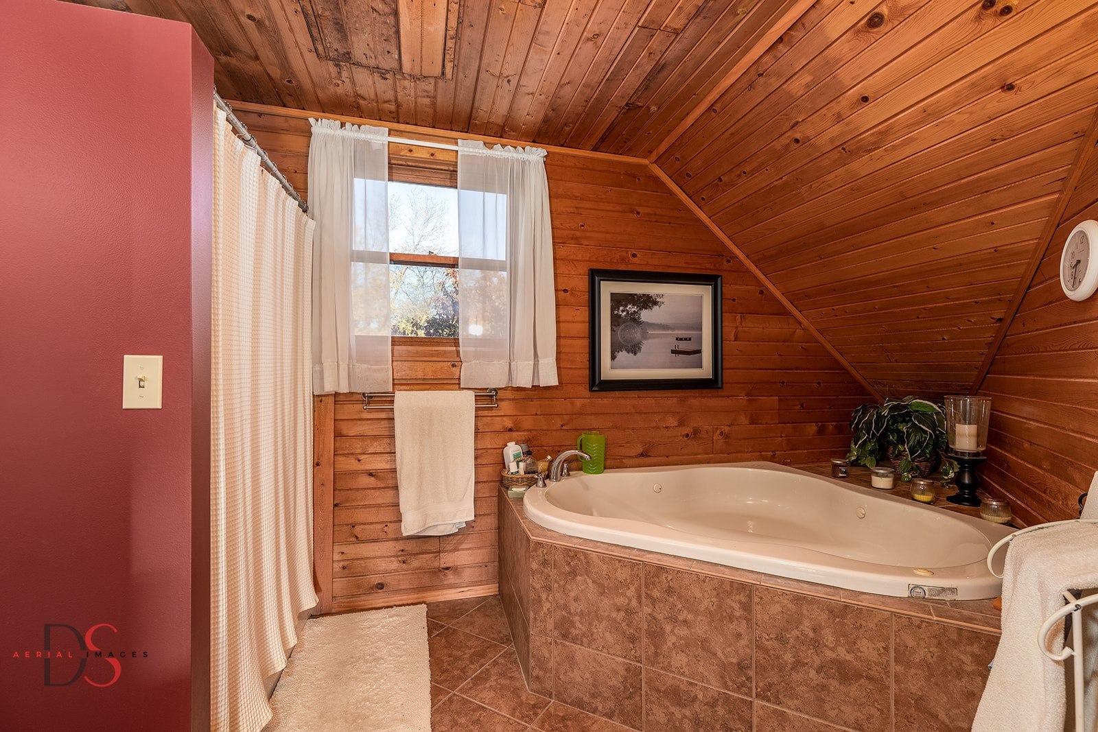 7920 Old Stage Road Morris, IL 60450 - Photo 21 of 43 a bathroom with a tub and shower