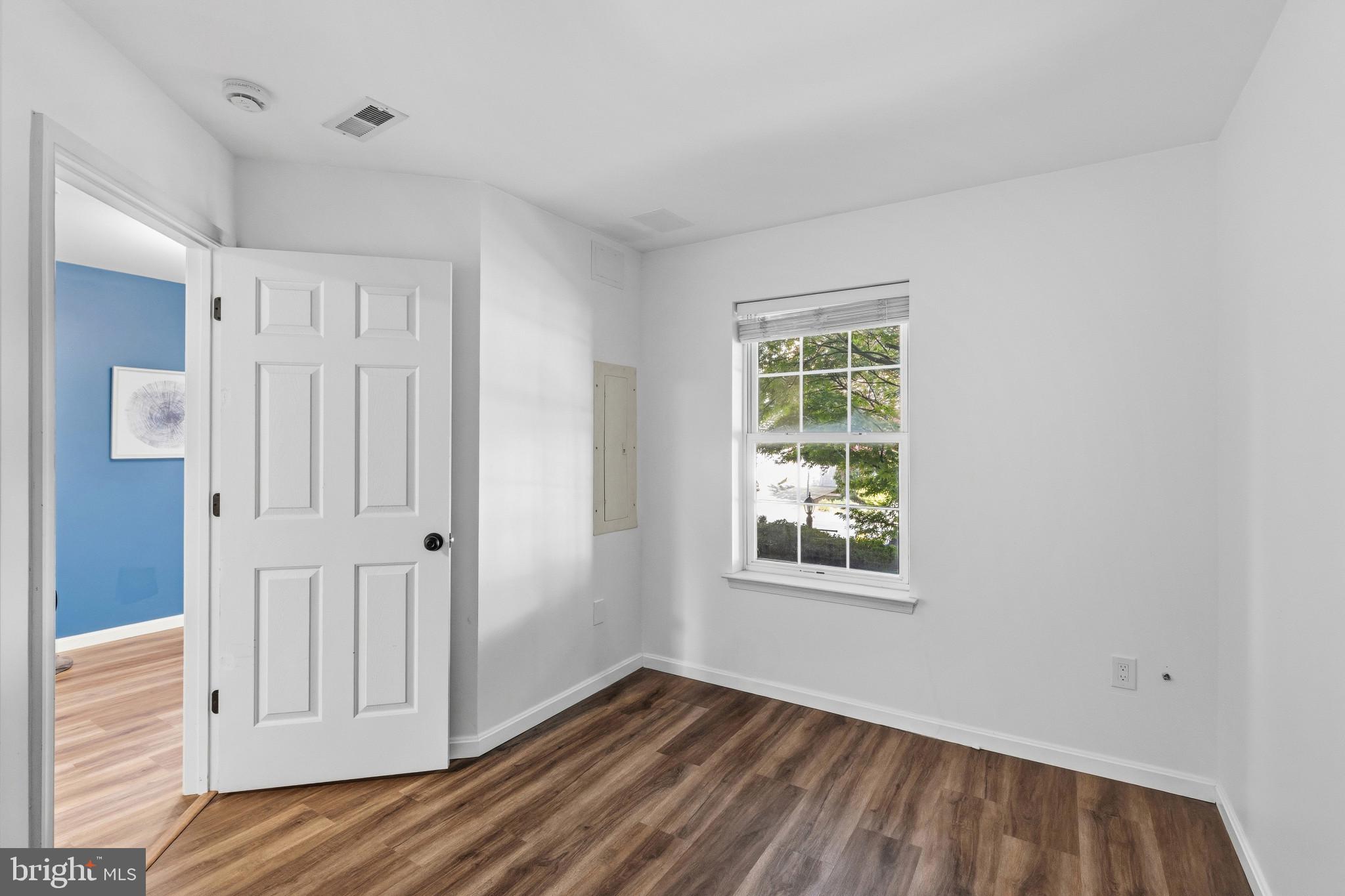 204 Tilden Way, Unit 204 Edgewater, MD 21037 - Photo 40 of 64 4th bedroom downstairs