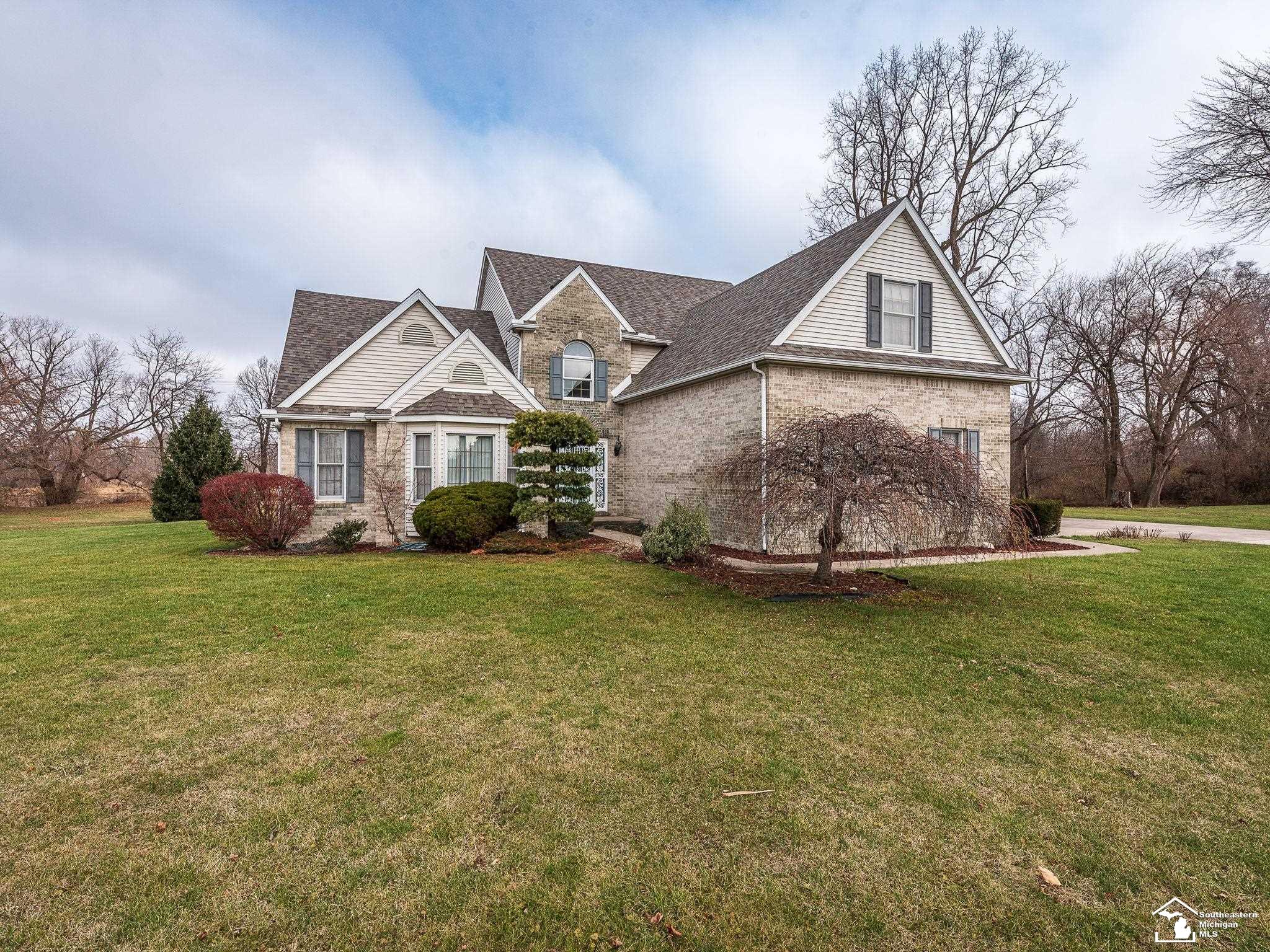 2358 South Custer Road Monroe, MI 48161 - Photo 1 of 43