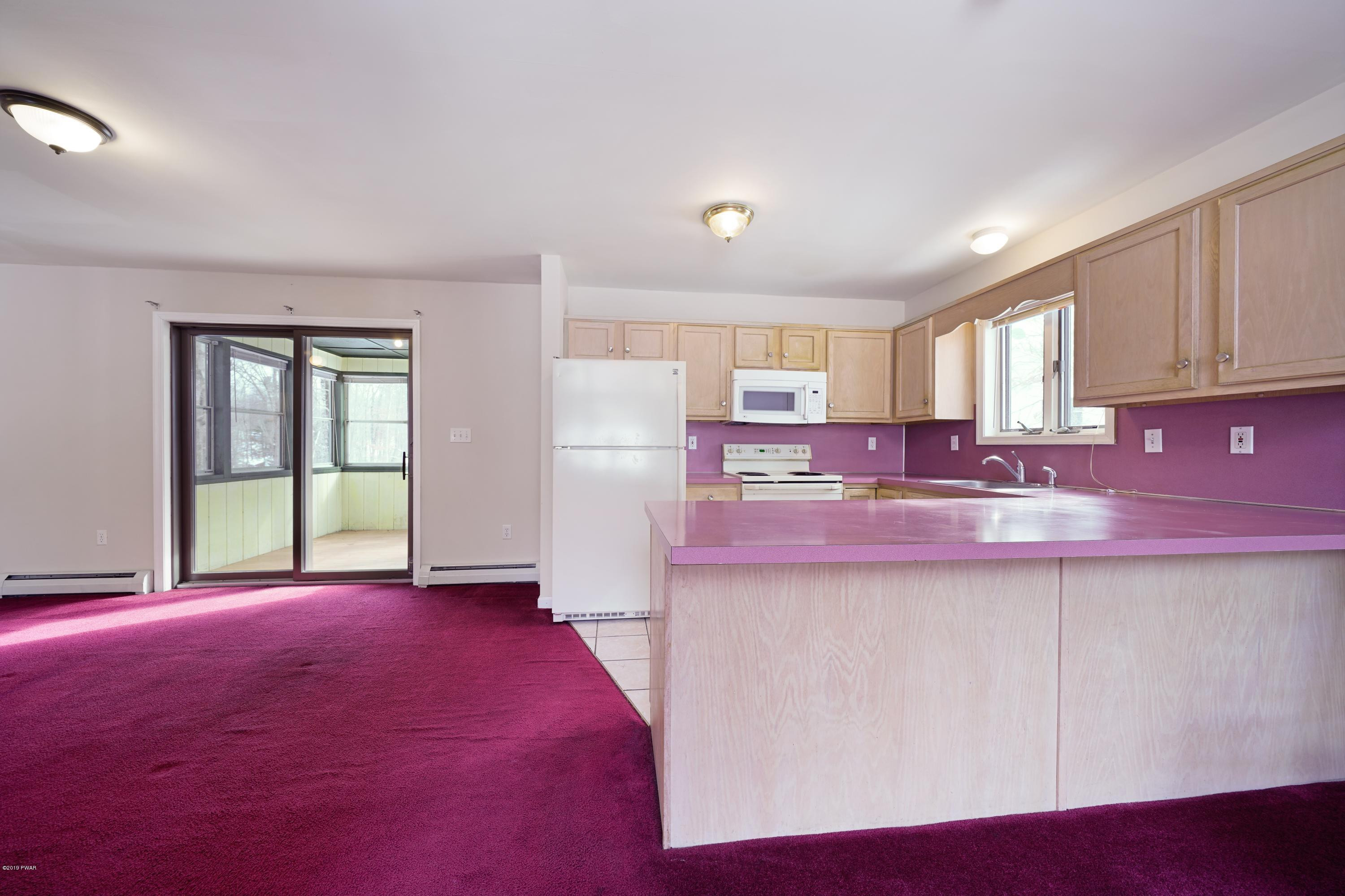 109 Kirkham Road Bushkill, PA 18324 - Photo 6 of 20