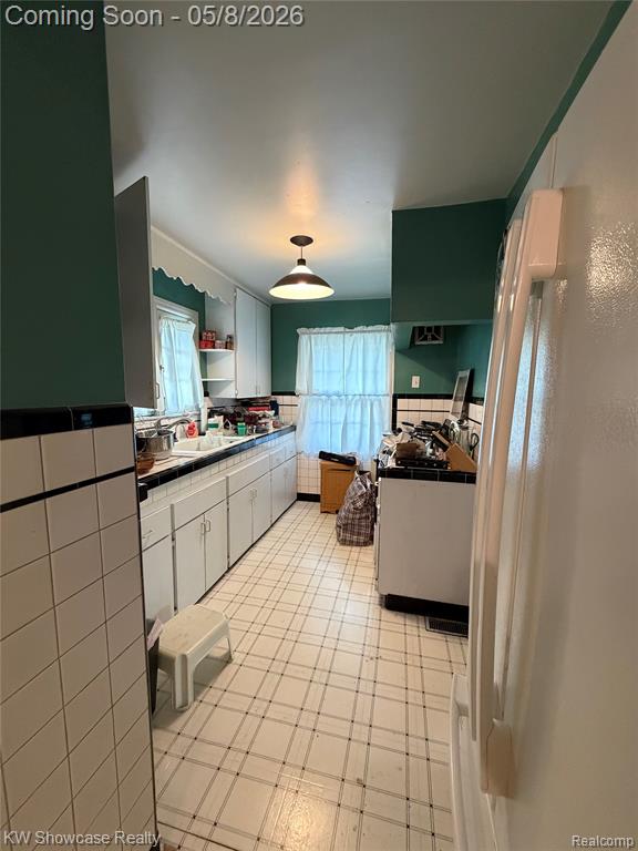 16594 Edinborough Road Detroit, MI 48219 - Photo 12 of 41 Gallery Image 12