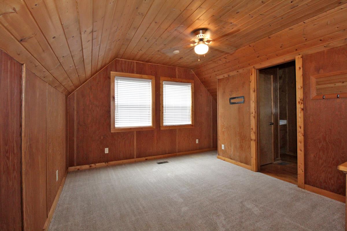 4845 Starks Road Cross Plains, TN 37049 - Photo 18 of 27 a view of an empty room with a window