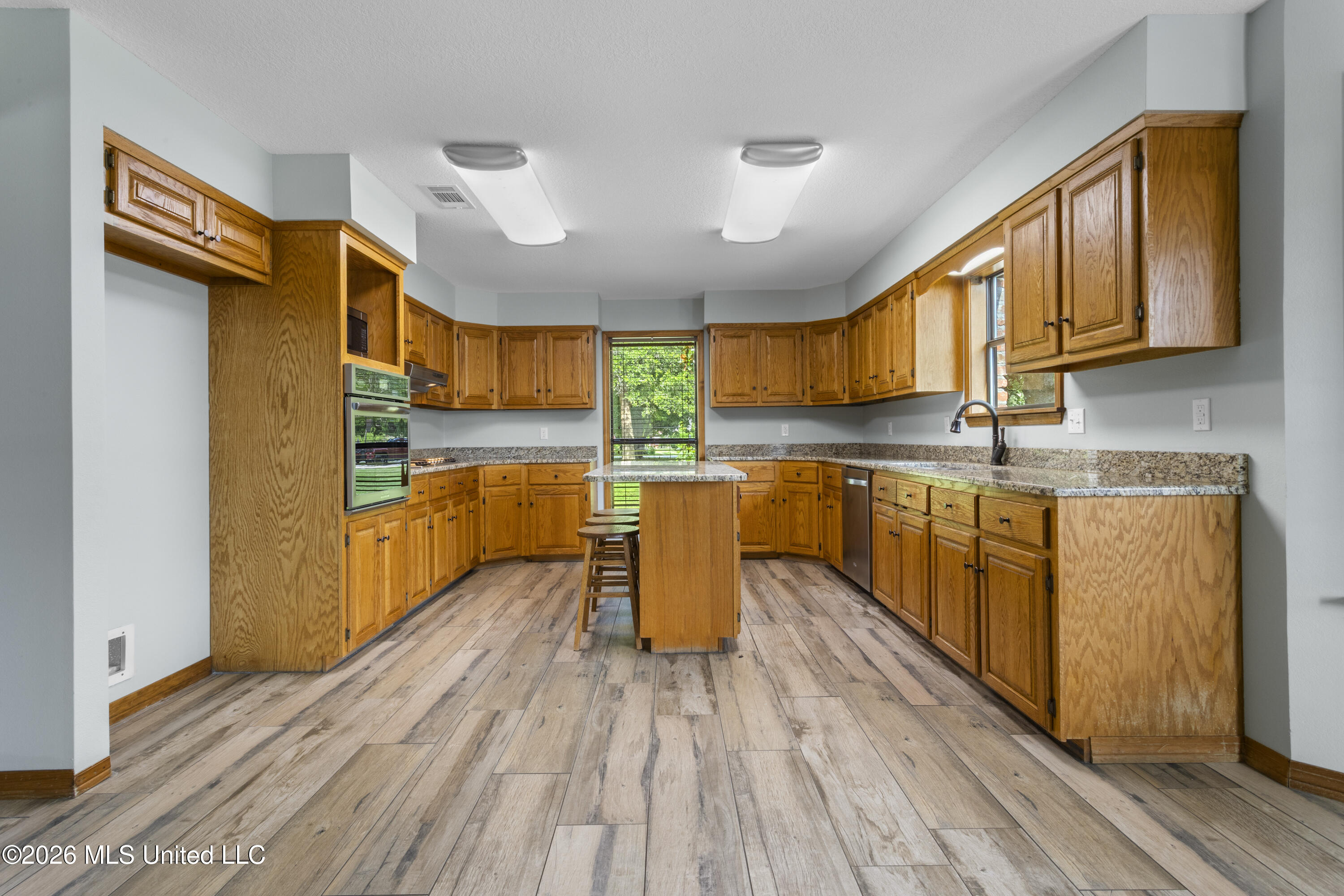 153 Pittman Road Ocean Springs, MS 39564 - Photo 15 of 54 00015
