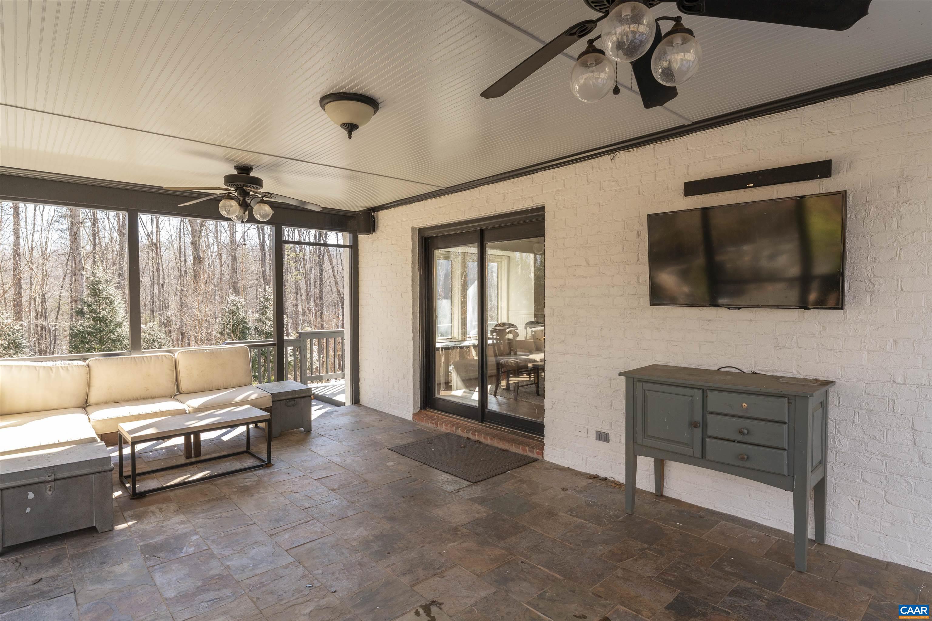 270 Spring Lane Charlottesville, VA 22903 - Photo 17 of 64 Gallery Image 17
