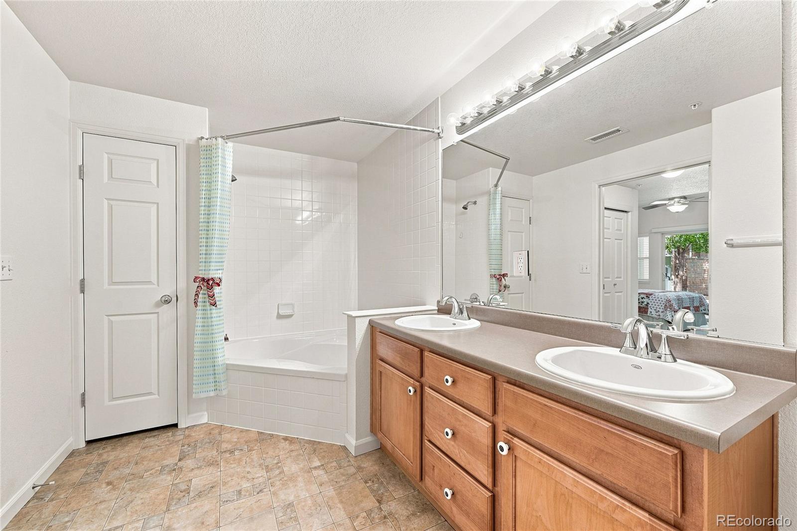 5800 Tower Road, Unit 2304 Denver, CO 80249 - Photo 13 of 17 Gallery Image 13