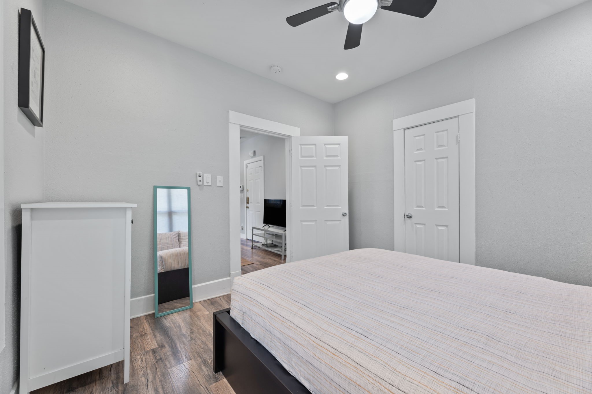 412 Drew Street, Unit 2 Houston, TX 77006 - Photo 11 of 26