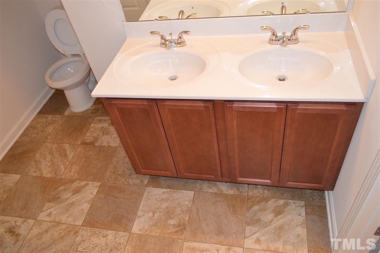 1918 Ridge Brook Lane Raleigh, NC 27610 - Photo 18 of 20 Gallery Image 18