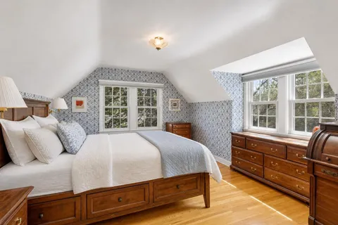 $675,000 | 4345 Brook Avenue South, St. Louis Park, MN 55424