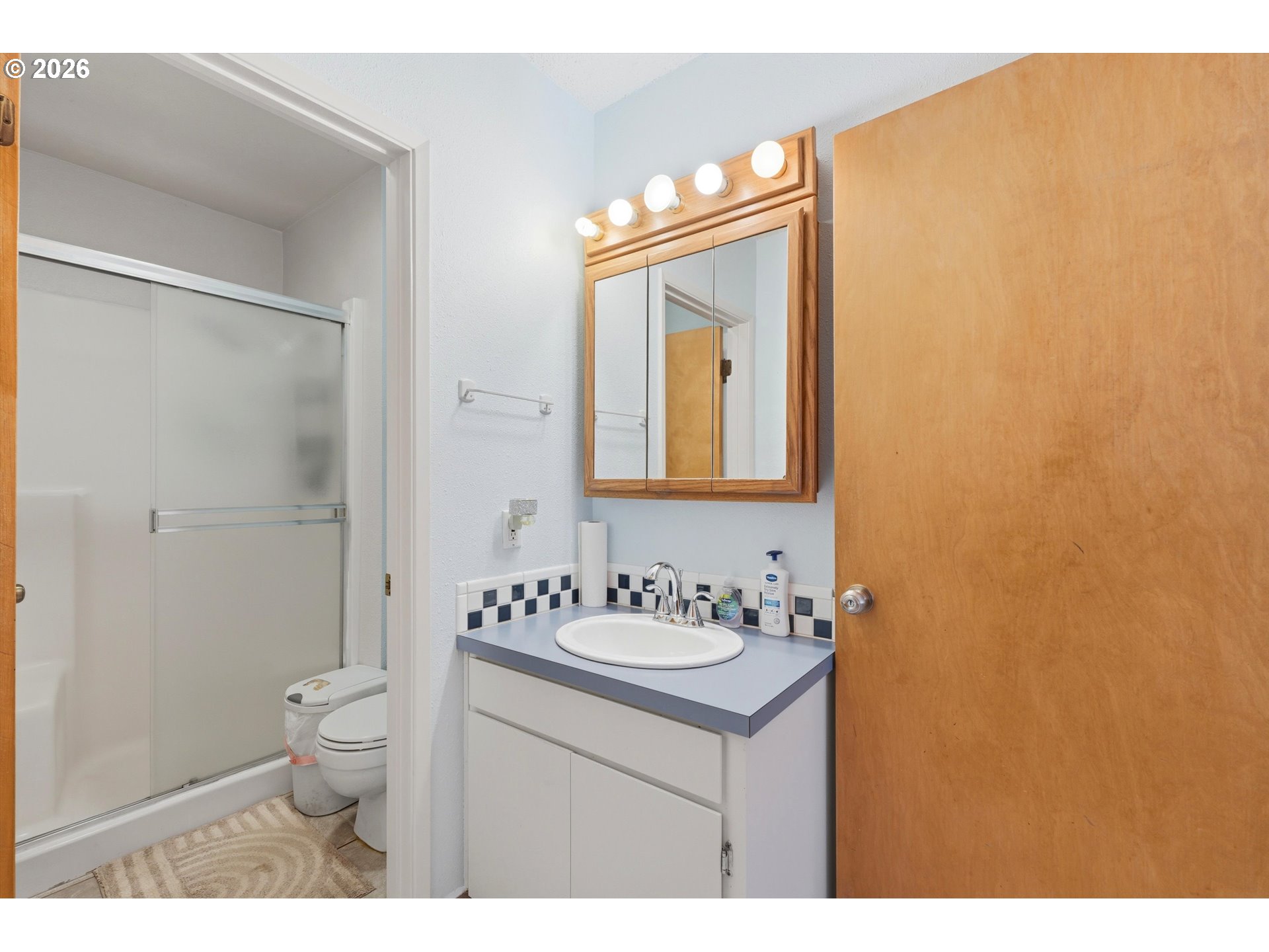 6811 Southwest 170th Avenue Beaverton, OR 97007 - Photo 14 of 29