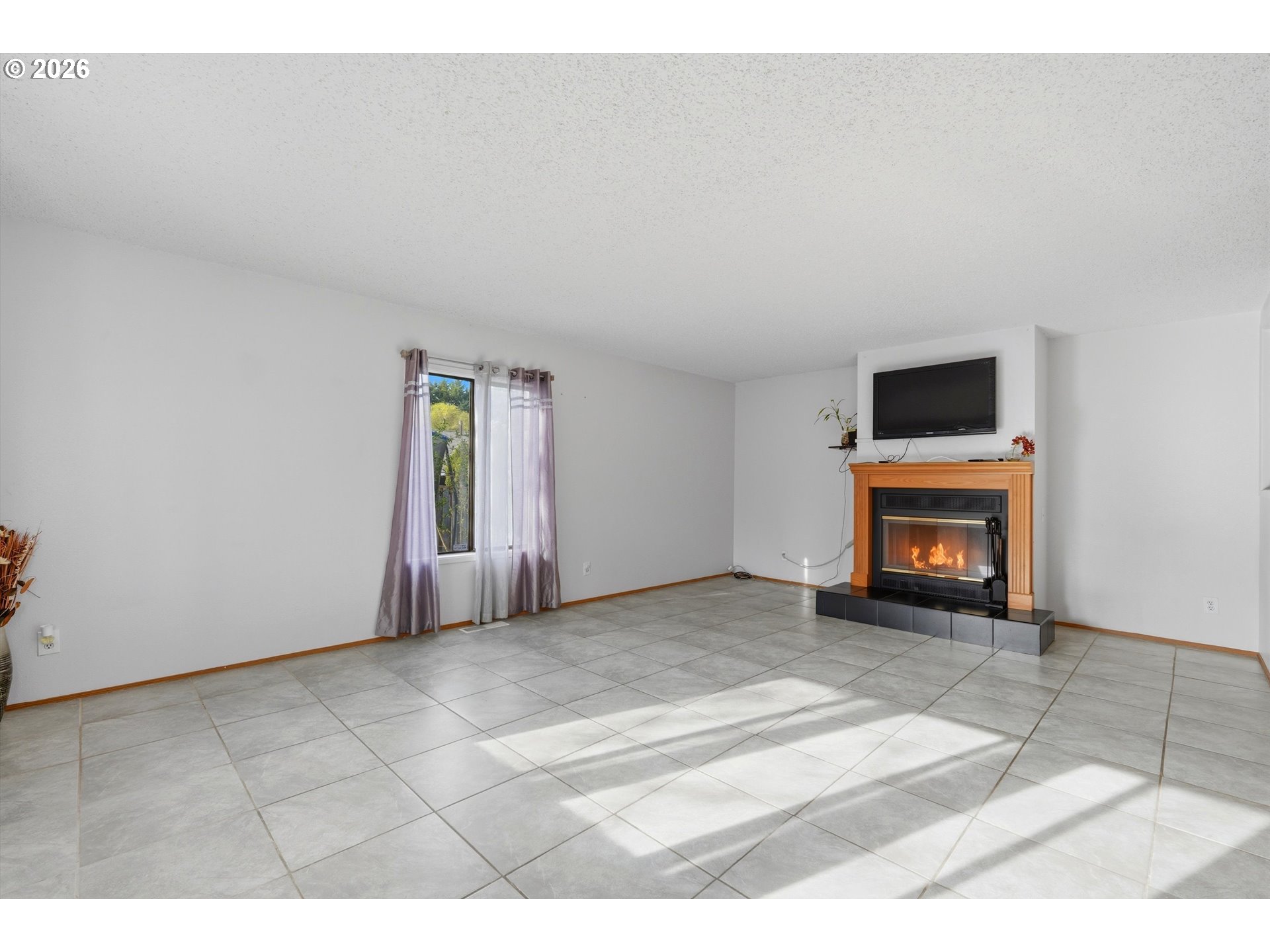 6811 Southwest 170th Avenue Beaverton, OR 97007 - Photo 7 of 29