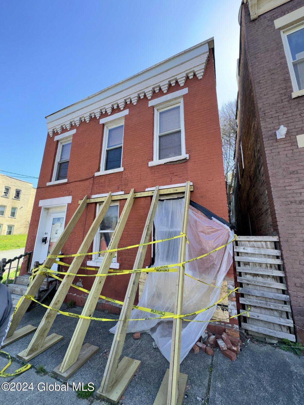 614 4th Street Troy, NY 12180 - Photo 1 of 34 Front