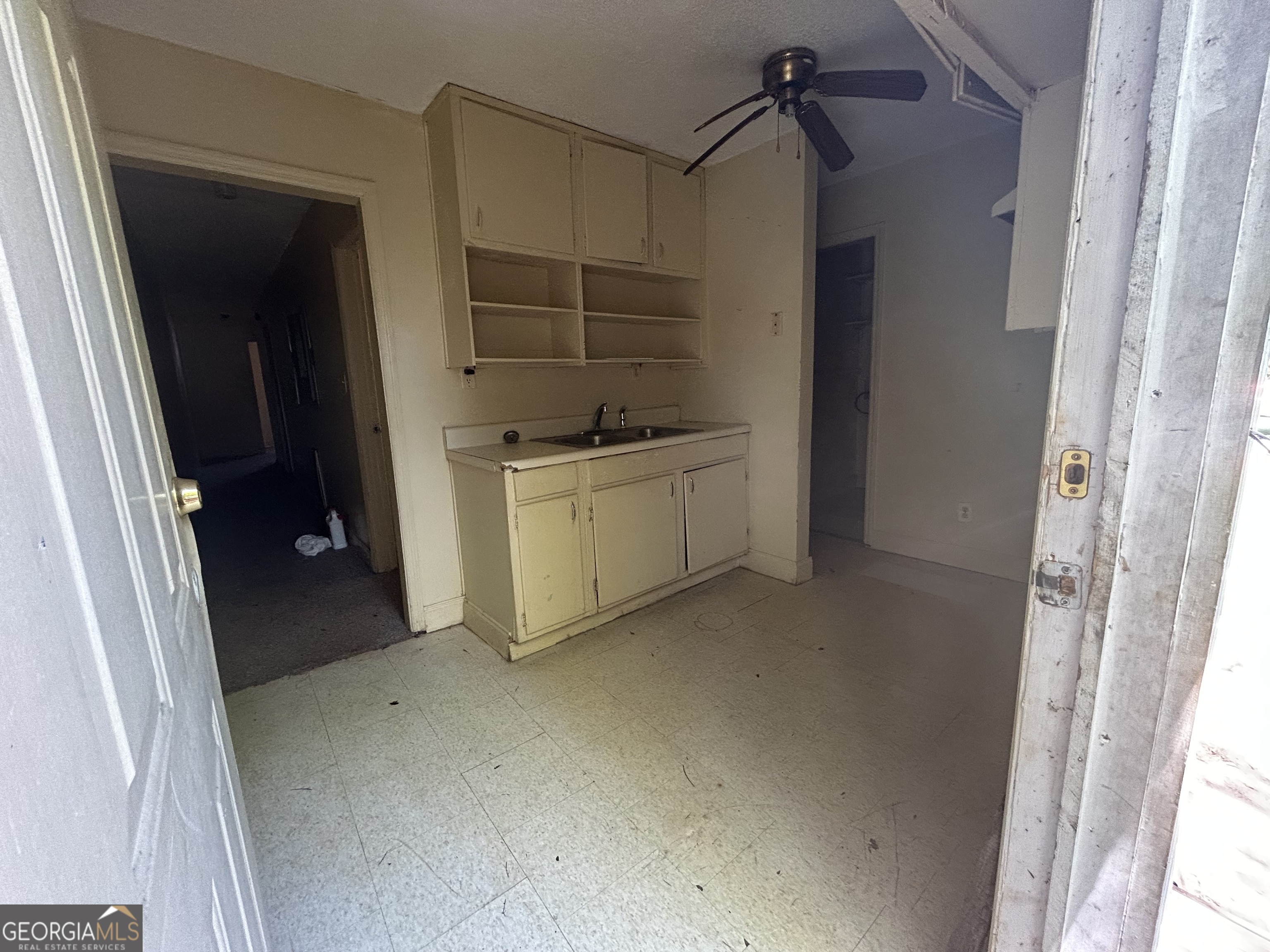 223 Academy Street Americus, GA 31709 - Photo 12 of 28