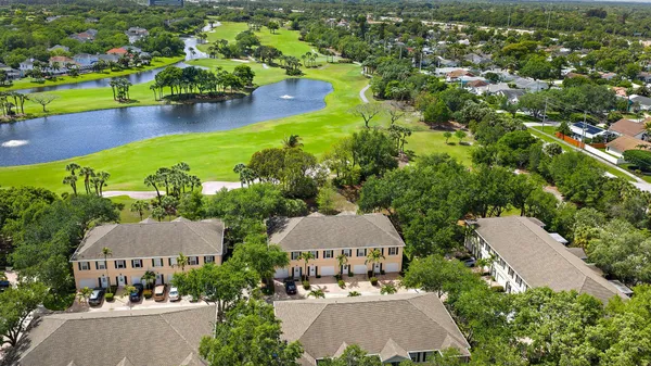 $5,500 | 136 Ashley Court, Jupiter, FL 33458