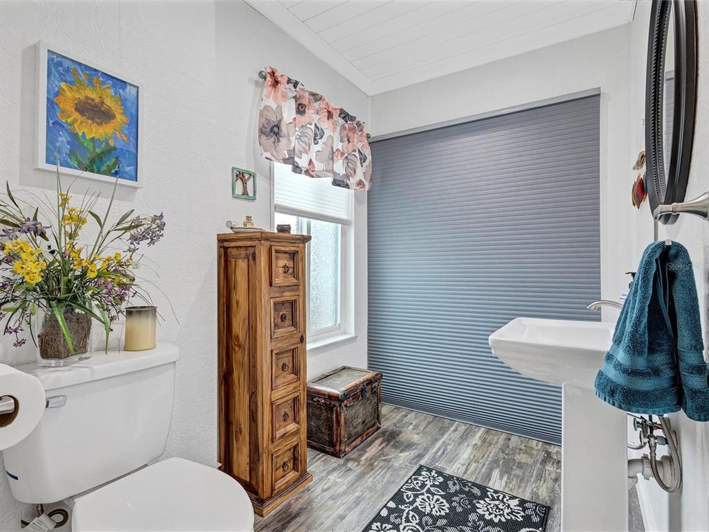 7581 Cumberland Road, Unit 7 Seminole, FL 33777 - Photo 5 of 68